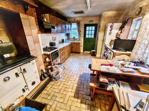 Photo 9- click for photo gallery